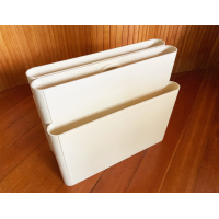 Giotto Stoppino Kartell lectuurbak